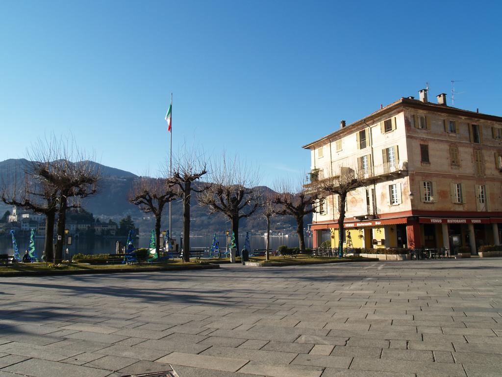 -Ortaflats- Appartamenti Imbarcadero & Palazzotto オルタ・サン・ジューリオ 部屋 写真