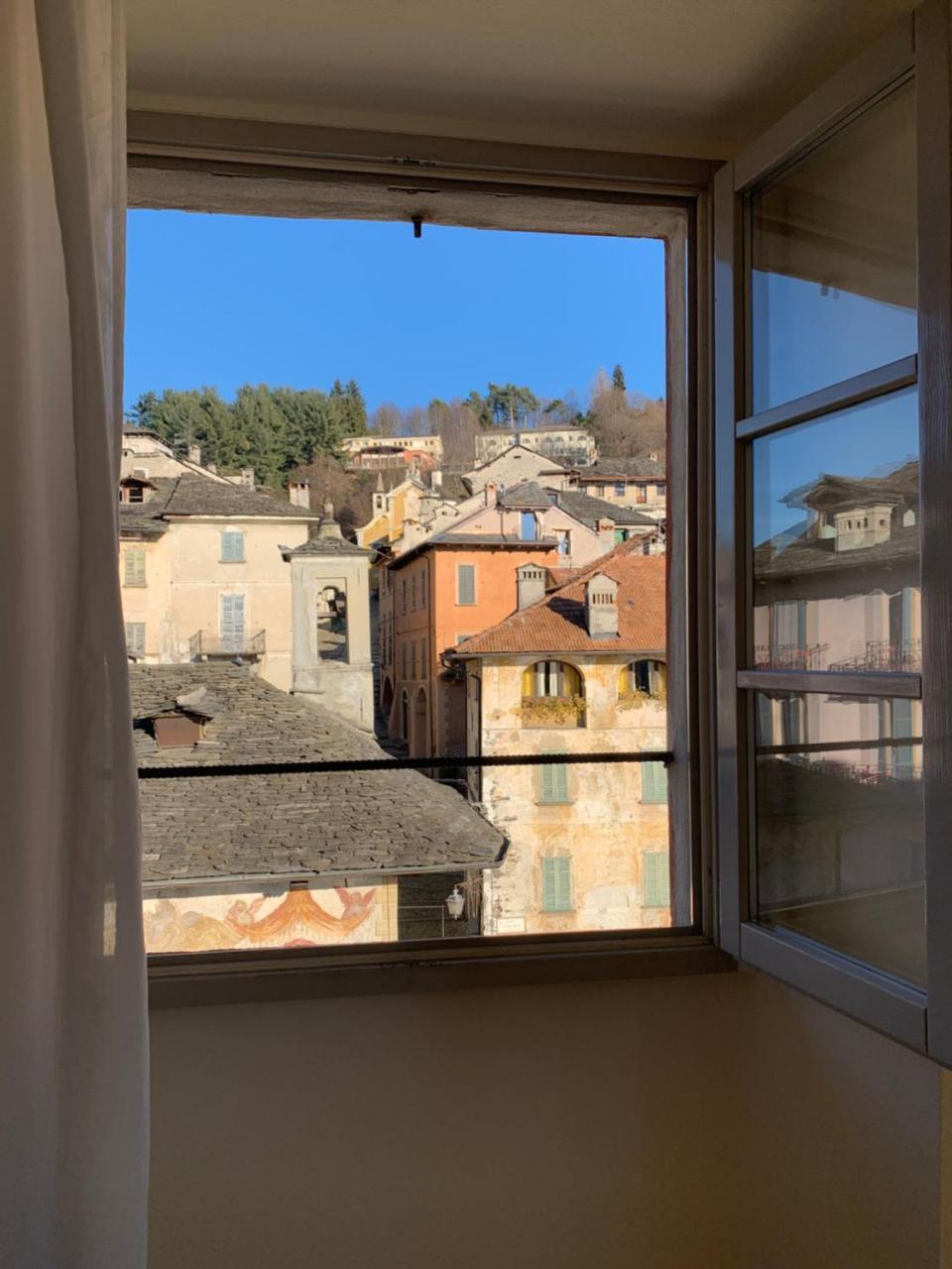 -Ortaflats- Appartamenti Imbarcadero & Palazzotto オルタ・サン・ジューリオ エクステリア 写真